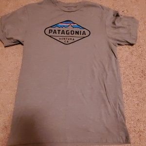 Grey Patagonia t shirt